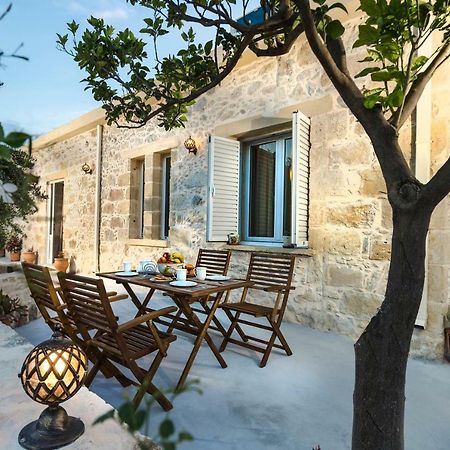 شقة Margarita'S Stone House Plátanos المظهر الخارجي الصورة